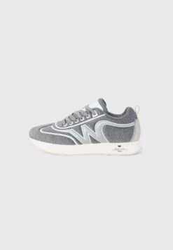 RAROHF - Trainers - Bianco Avorio -The LBD Shop 011c369fe5ad478683cf598dbb0f68ea