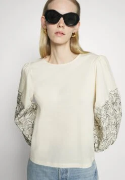 Avenue - Long Sleeved Top - Avorio -The LBD Shop 0357129b3b9e4063974128cb67286c8a