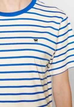 Editto - Print T-Shirt - Bluette 11 Editto - Print T-Shirt - Bluette -The LBD Shop 03ee27d5c4f74b368e8ad11405ceb9f1