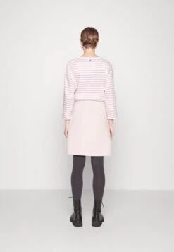 Cina - A-Line Skirt - Sabbia 7 Cina - A-Line Skirt - Sabbia -The LBD Shop 04da453731e54808878518b5d20c186d