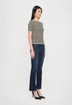 WASER - Long Sleeved Top - Beige -The LBD Shop 05af300226b747b4a0770da8fca08439