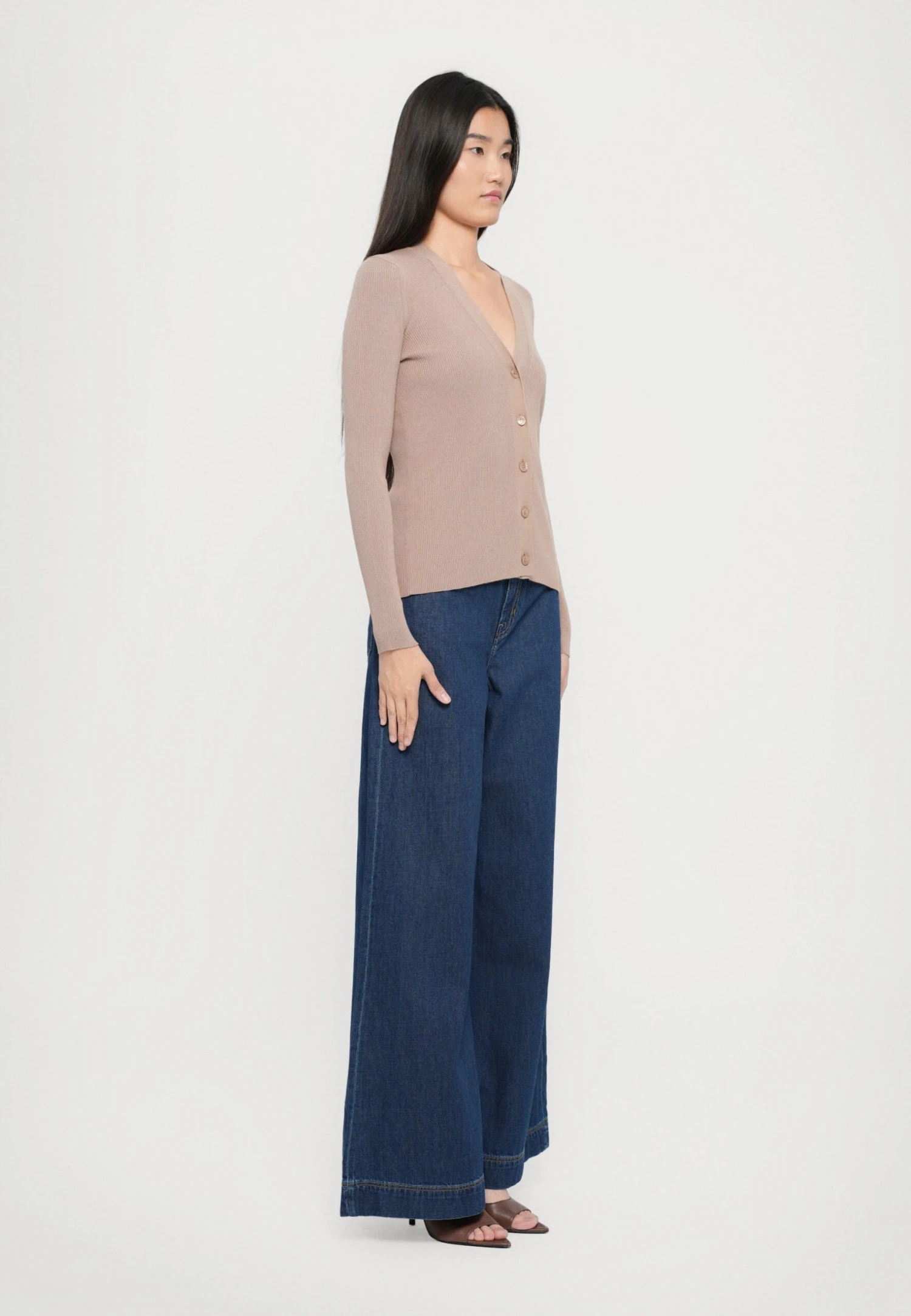 GABRIEL - Cardigan - Marron Glace 4 GABRIEL - Cardigan - Marron Glace - Image 4