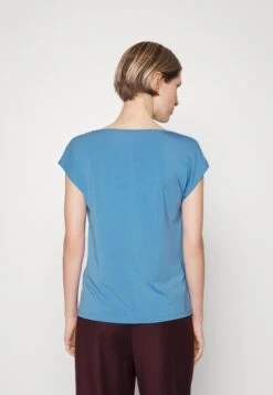 Multid - Basic T-Shirt 7 Multid - Basic T-Shirt -The LBD Shop 061d400eb4d443938095bb563ec36647