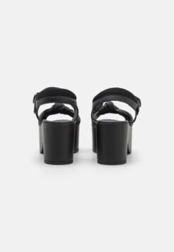 Congo - Platform Sandals - Nero -The LBD Shop 07c9787b5e2c4437a8792b6133cf3a5b