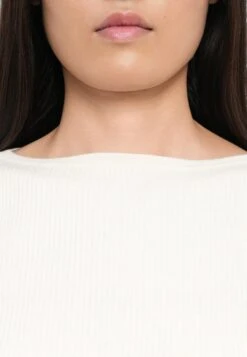 WASER - Long Sleeved Top - Bianco Avorio -The LBD Shop 0980702e5dd84e71b580f01b6878d4ca