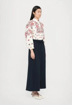 ELMO - Trousers - Blu 10 ELMO - Trousers - Blu -The LBD Shop 0aad3ff479f945ee8379ba32aa20dbec