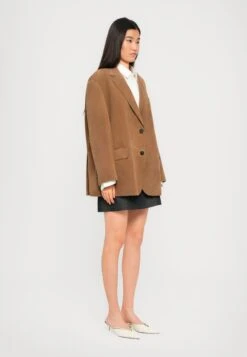 ROLANDA - Leather Jacket - Deserto -The LBD Shop 0aae24da519144aaaaee49222da993d8