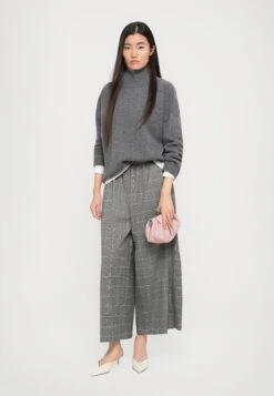 LUIGI - Trousers - Grigio Medio -The LBD Shop 11fa786644e844428b07813df5d919c2