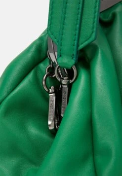 Cubico - Clutch - Verde Bandiera -The LBD Shop 140e729e0fee49469d92127a50d60247