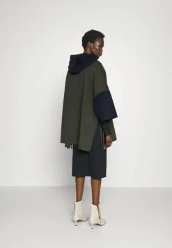 Gala - Summer Jacket - Verde Kaki -The LBD Shop 141f077f44f643c1af56a959f5e1f8f0