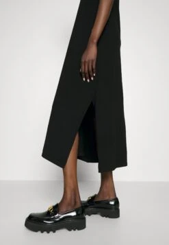 Robinia - Jumper Dress - Nero -The LBD Shop 14c16d4295cf4436ac86f977ec80646a