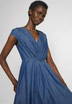 Zuai - Denim Dress - Blue -The LBD Shop 160390757dae43bebbb8f5b5db7865de