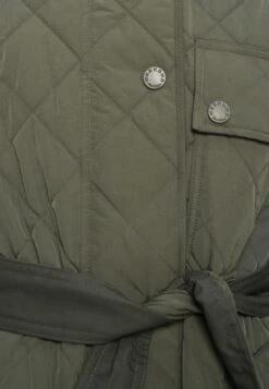 COCCOLE - Winter Coat - Verde Kaki 13 COCCOLE - Winter Coat - Verde Kaki -The LBD Shop 1803f59fa2d445d0886e35db9440bb35