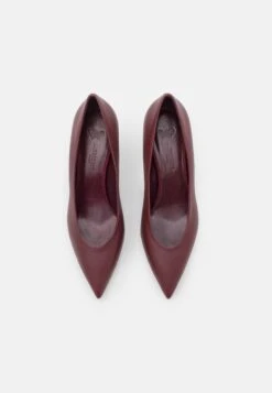 Renza - Classic Heels - Bordeaux 11 Renza - Classic Heels - Bordeaux -The LBD Shop 19726a0413b946ea8917166ace35c80b