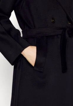 Resina - Classic Coat -The LBD Shop 1afa5fa1384342beb64308fa39887324