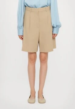 ROLF - Shorts - Beige