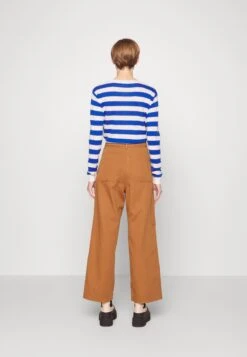 Tondo - Flared Jeans -The LBD Shop 1c4bee5d450b4c98a25ad5740afe3bfa