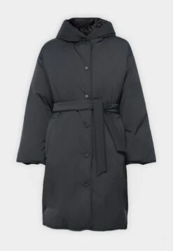 BANFY - Winter Coat - Nero 12 BANFY - Winter Coat - Nero -The LBD Shop 1e981feee63a4999ba10355cc19a6b9e