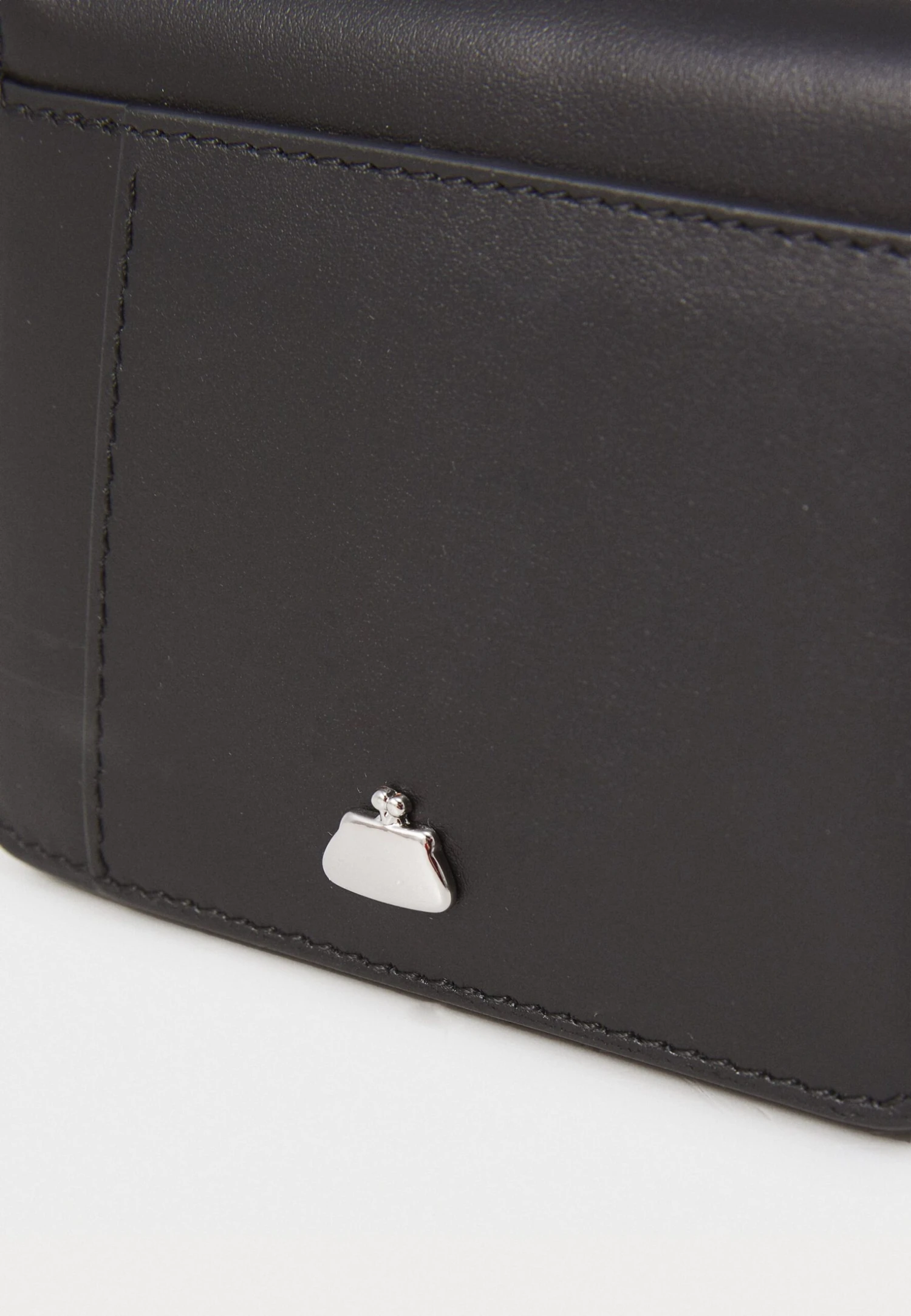 JERENER - Wallet - Black 4 JERENER - Wallet - Black - Image 4