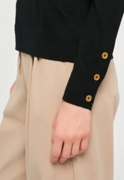 VETTURA - Trousers - Beige -The LBD Shop 1fc445bcbe6d457cad7f428bd878bf70