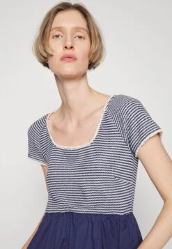 Parole - Day Dress - Bluette -The LBD Shop 21e16fde1355419cab017042d2a242bc