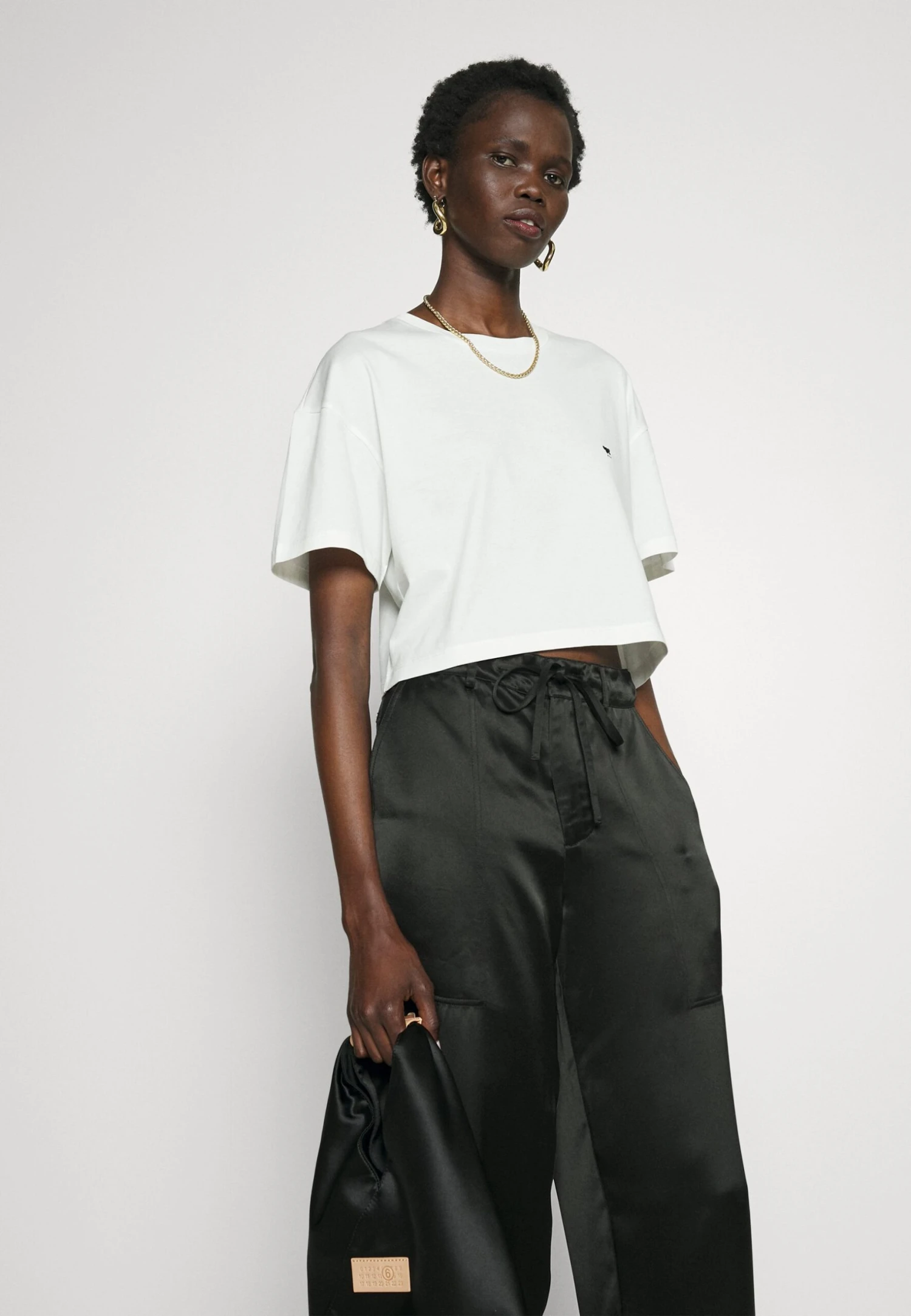 Ecuba - Basic T-Shirt - Bianco 5 Ecuba - Basic T-Shirt - Bianco - Image 5