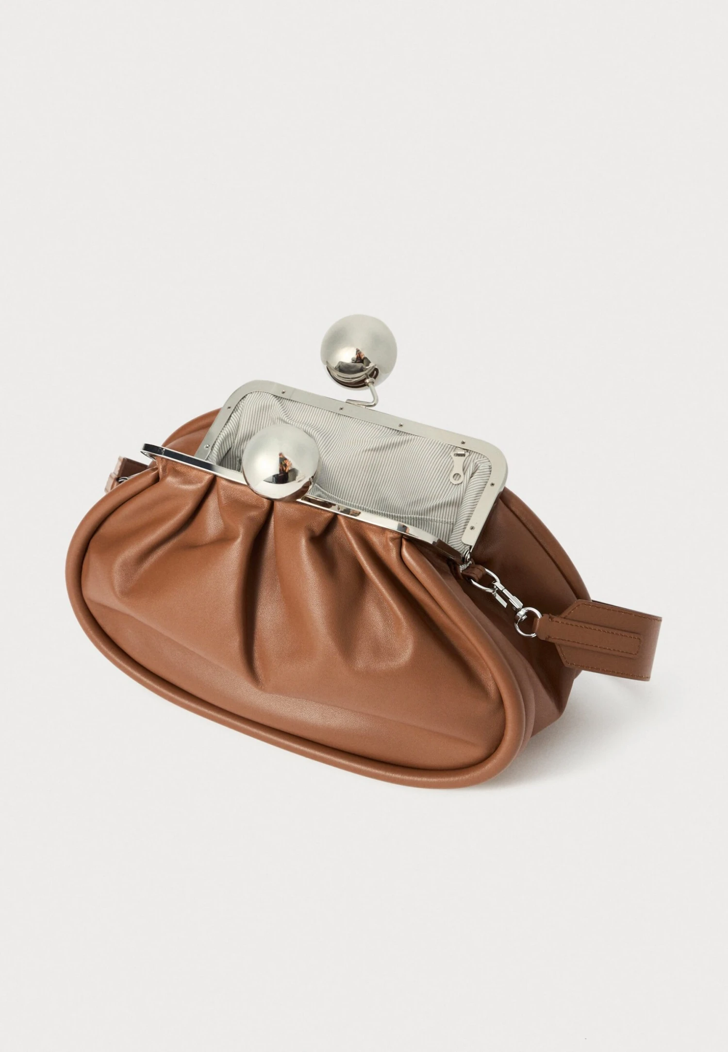 MILVANEW - Clutch - Dark Brown 4 MILVANEW - Clutch - Dark Brown - Image 4