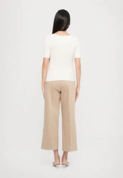 WASER - Long Sleeved Top - Bianco Avorio -The LBD Shop 327ff433b03c4035938fafe4198ba24e