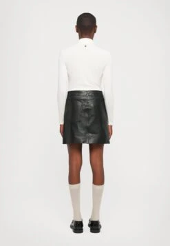 HULL - Pencil Skirt - Nero -The LBD Shop 33c09d84e02e40c08315cf6c27e398a3