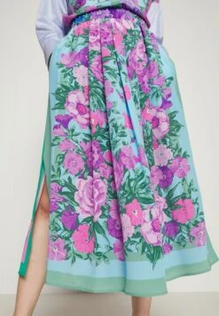 Simone - Pleated Skirt - Verde -The LBD Shop 358e3e8f380545ad8197c5c395227a15