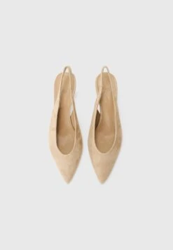 ORMA - Classic Heels - Beige -The LBD Shop 3be584bc1e274e3d93ffbfd94c549539