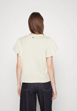 Mana - Basic T-Shirt -The LBD Shop 3c70c9ab50a44211962f844aa3ca1680