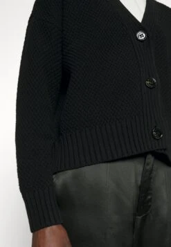 Wales - Cardigan - Nero -The LBD Shop 405070188dd943b99a7542e1ca627641