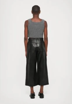 BLANC - Leather Trousers - Nero -The LBD Shop 40d3a0433ba847dba48488769afab831