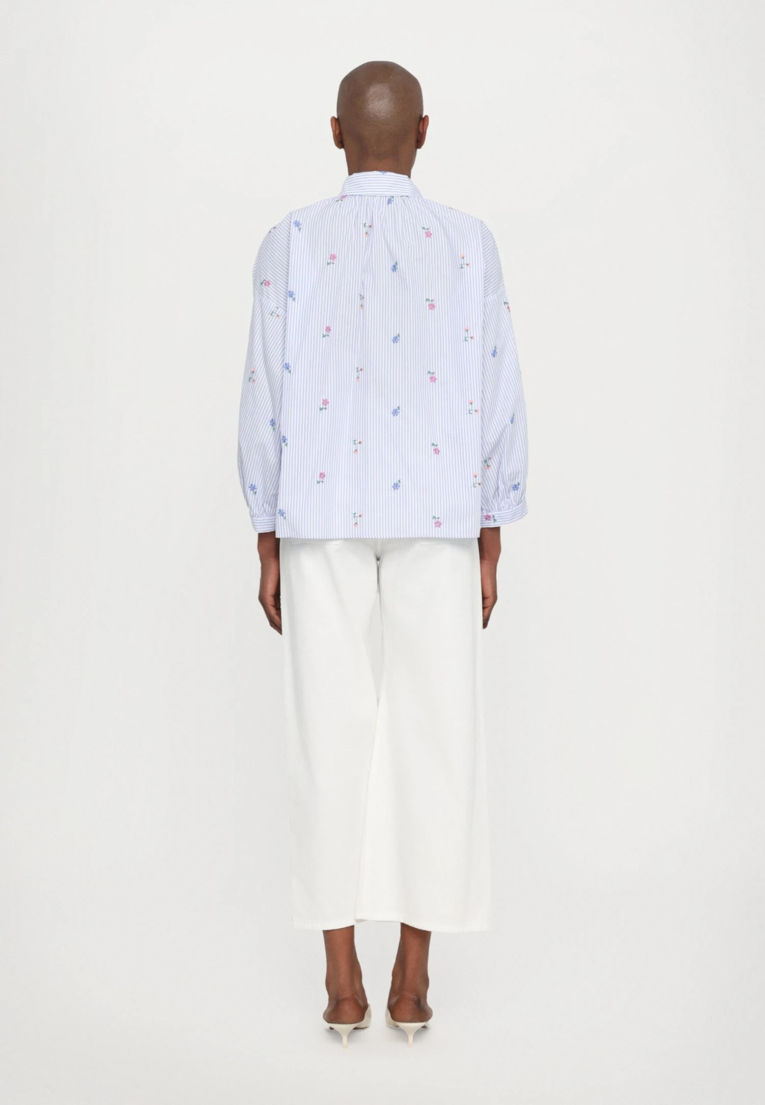 GILLY - Button-down Blouse - Light Blue 3 GILLY - Button-down Blouse - Light Blue - Image 3