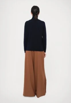 KIKU - Jumper - Blu -The LBD Shop 47e91dfa15834cb7aeb4298d3686b09c