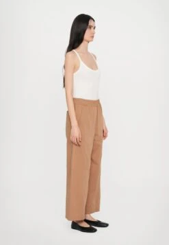 MILVA - Trousers - Earth -The LBD Shop 4a3e6d43f64b4e3bb563751674ad75a5