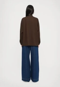 FIRMINA - Button-down Blouse - Marrone Scuro 9 FIRMINA - Button-down Blouse - Marrone Scuro -The LBD Shop 4a40abe0081f4ab19aa37e037846cf91