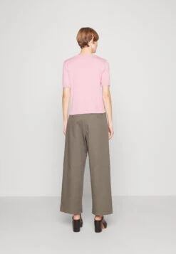 Zibetto - Jumper - Peonia -The LBD Shop 4fb0f75a7d454f4cb8d93d6b381c03b7