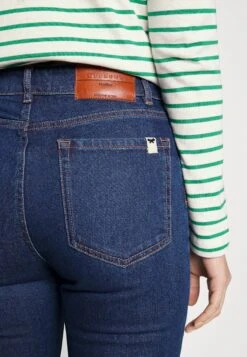 Eresia - Bootcut Jeans - Blu -The LBD Shop 4fdfebe2de2a498aae49c5f26c5d79fd