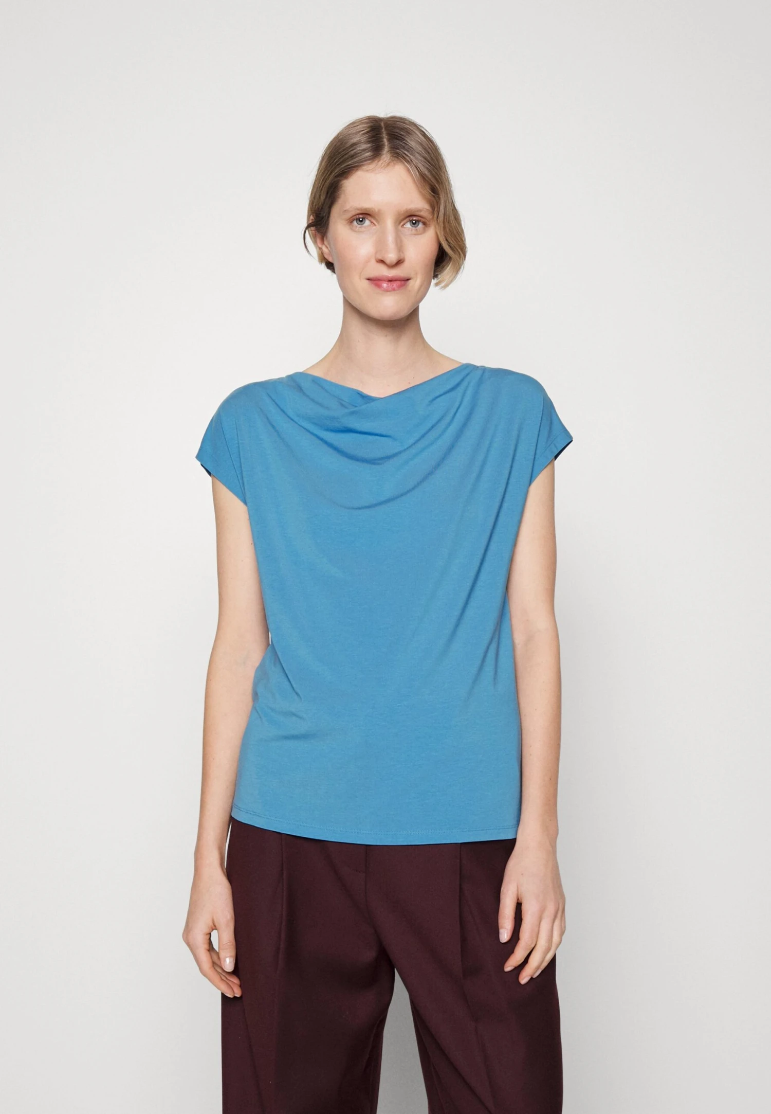 Multid - Basic T-Shirt 1 Multid - Basic T-Shirt