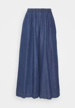 Nupar - Relaxed Fit Jeans -The LBD Shop 58b4bde54cd8450781f2c18a026f229b