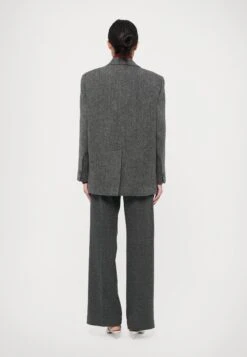 TRONTO - Blazer - Grigio Scuro -The LBD Shop 59447e4aa3574633bef9ca820bcd6c1f