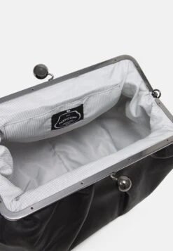 PROVINO - Clutch - Nero -The LBD Shop 5ab7451d73d84fd6bcb1895051b2bdb7