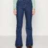 Eresia - Bootcut Jeans - Blu