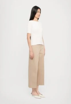 WASER - Long Sleeved Top - Bianco Avorio -The LBD Shop 605bbeb36404421582b46aed7d52efd5