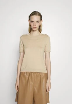 Agro - Basic T-Shirt