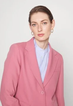 Uva - Blazer - Peonia 10 Uva - Blazer - Peonia -The LBD Shop 657057d18b9f4979bb6ad46d8e1d82fa