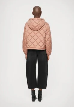 ERIS - Down Jacket - Rosa Antico -The LBD Shop 677bd739d2494eb192ba3bddfb41a689