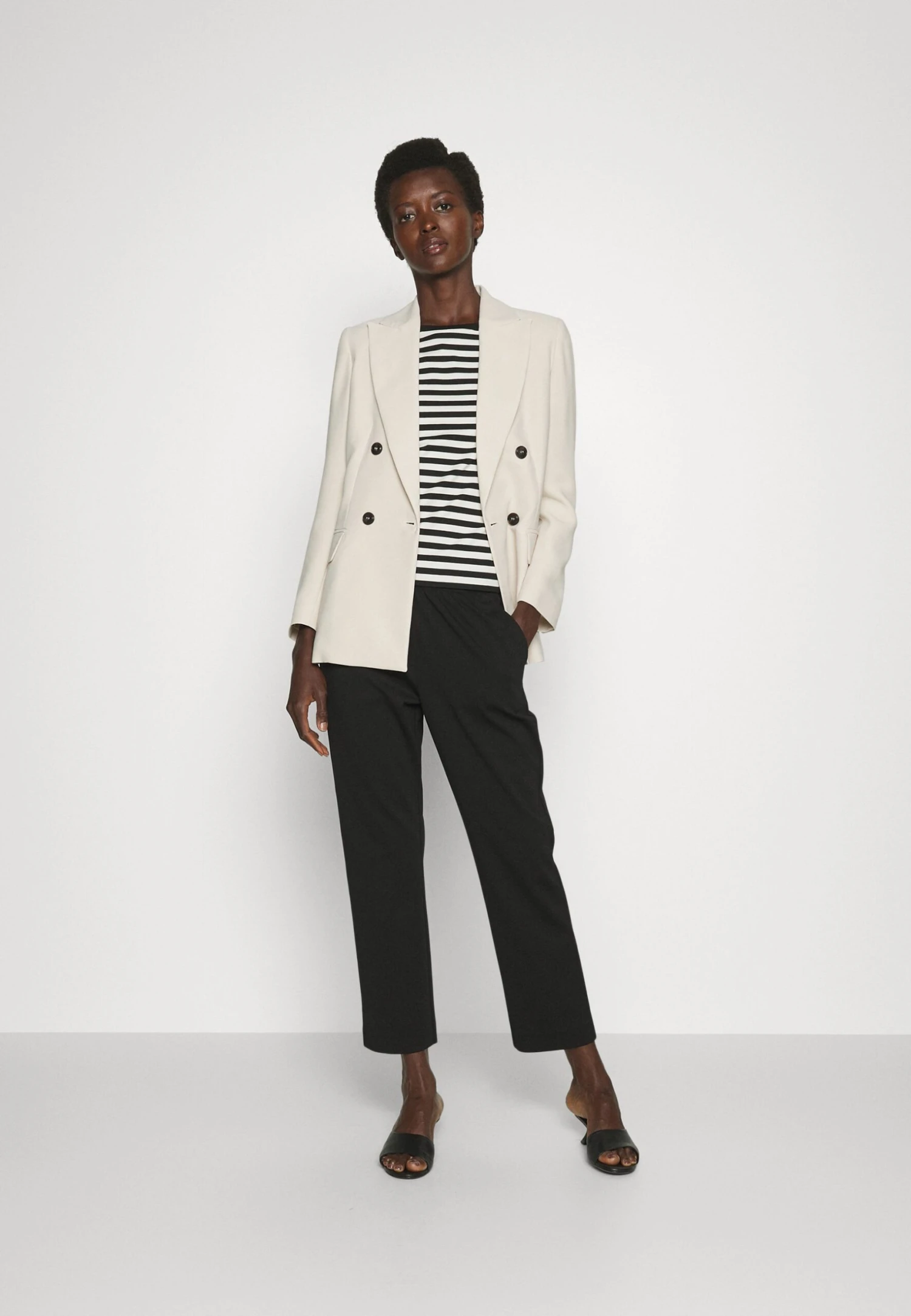 Elfo - Tracksuit Bottoms - Nero 2 Elfo - Tracksuit Bottoms - Nero - Image 2